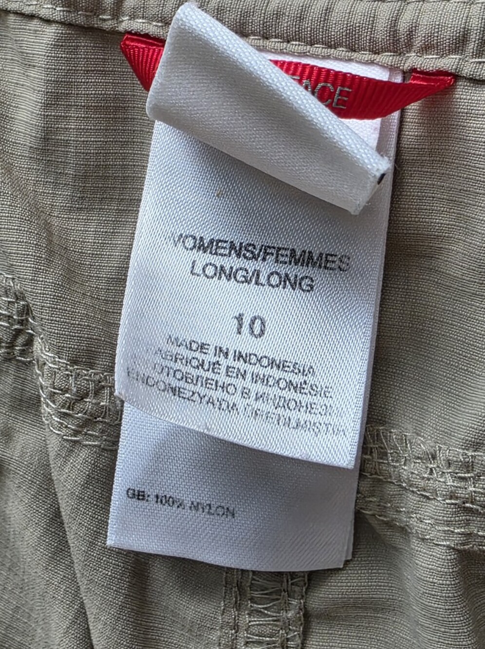 The North Face Cargo Shorts-Women's Size 10/L - Picture 5 of 12